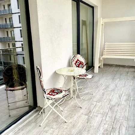 Apartment Oshoo Apartment- Powered By Jvs Navodari