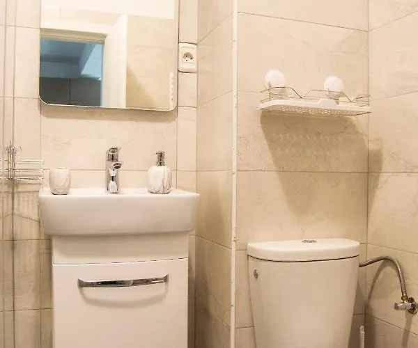 Oshoo Apartment- Powered By Jvs *