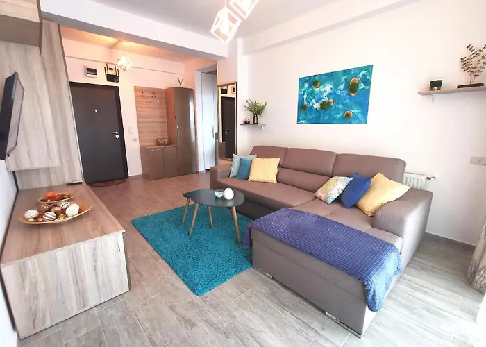 Apartment Oshoo Apartment- Powered By Jvs Navodari