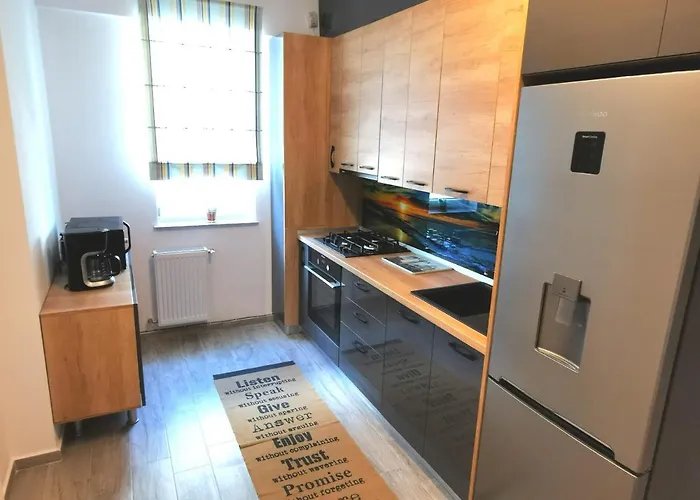 Apartment Oshoo Apartment- Powered By Jvs Navodari